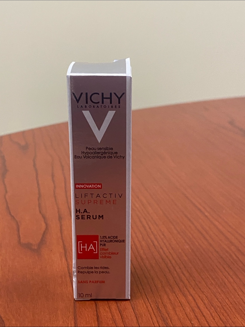 Vichy Liftactiv Supreme H.A. Serum – White/Silver